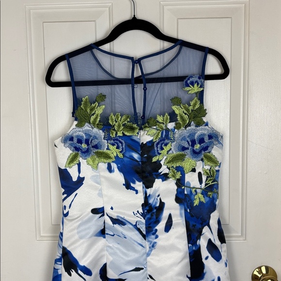 Rickie Freeman Teri John Blue/White Floral Shift Dress - 6 - Picture 8 of 13